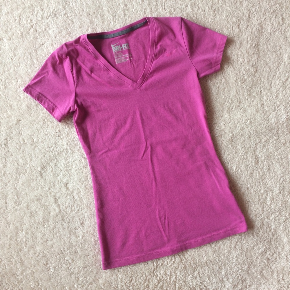 Nike Dri-Fit T-Shirt - Pink